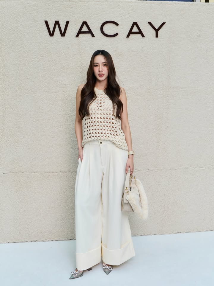 เอนจอย - ธิดารัตน์ ปรือทอง