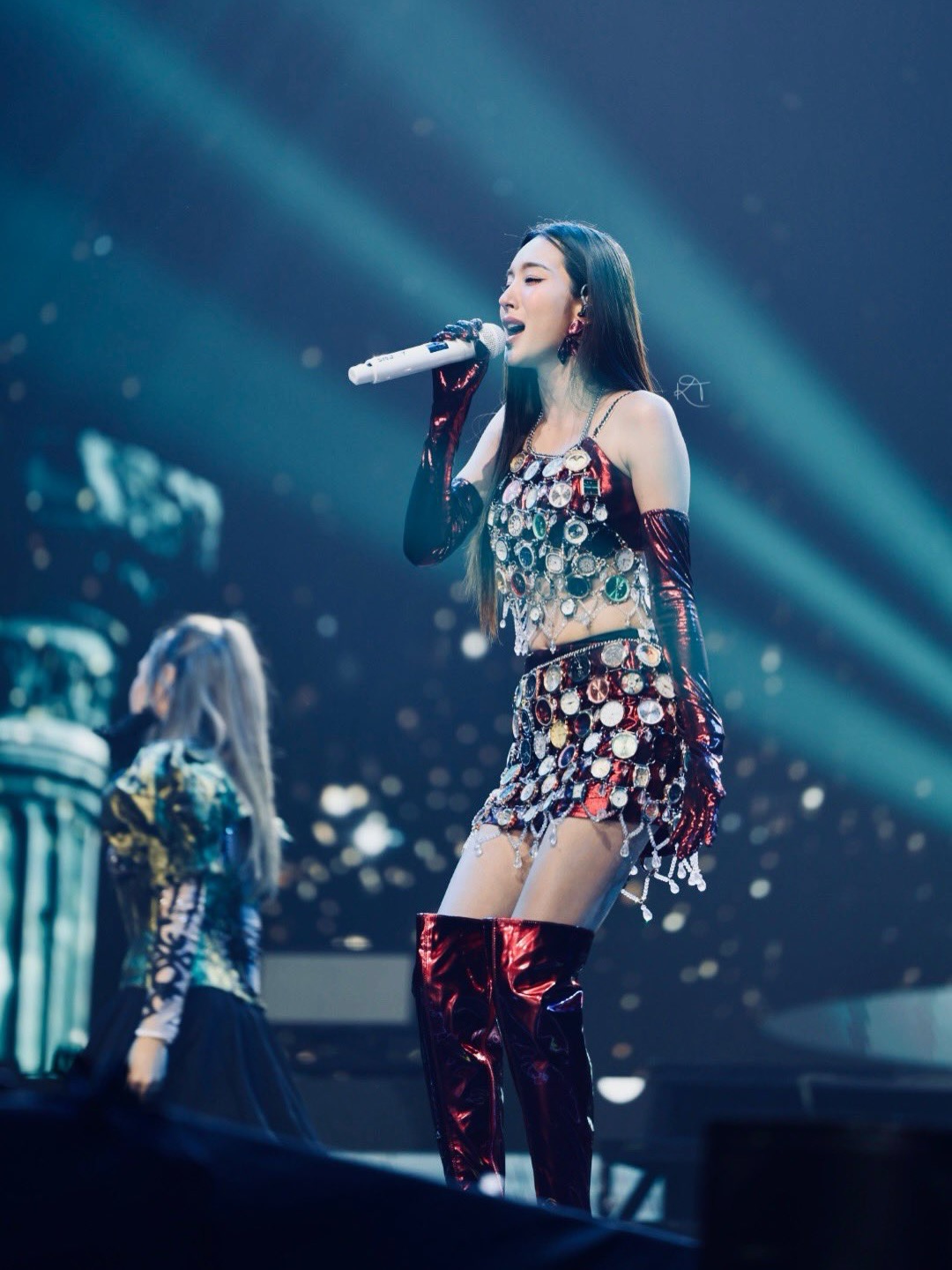 เอนจอย - ธิดารัตน์ ปรือทอง