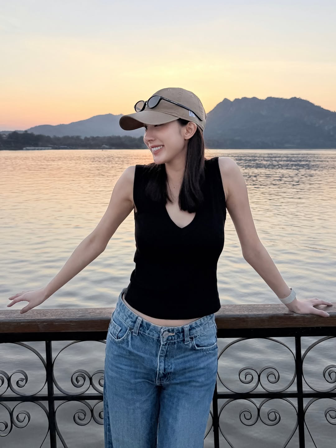 เอนจอย - ธิดารัตน์ ปรือทอง