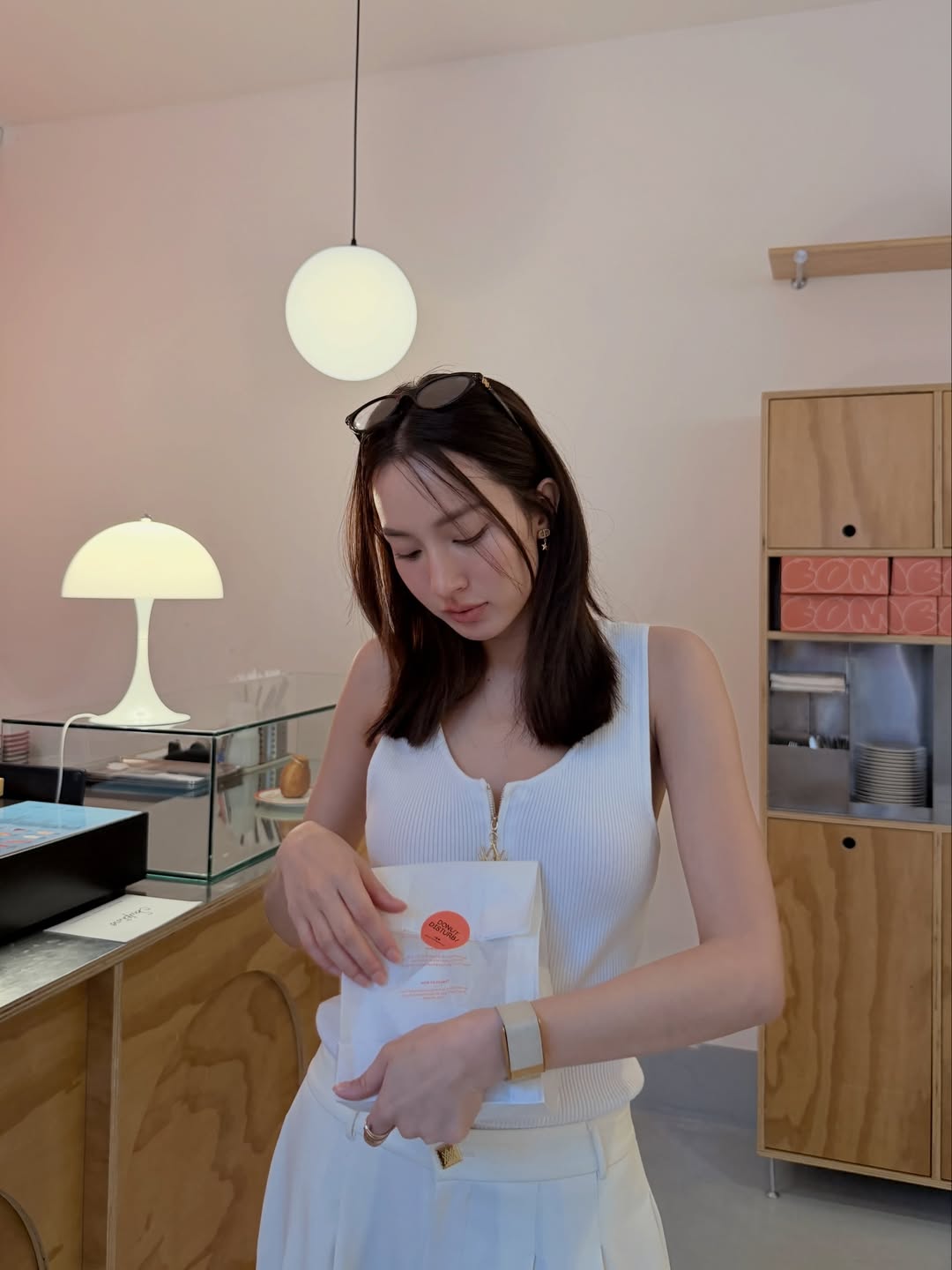 เอนจอย - ธิดารัตน์ ปรือทอง