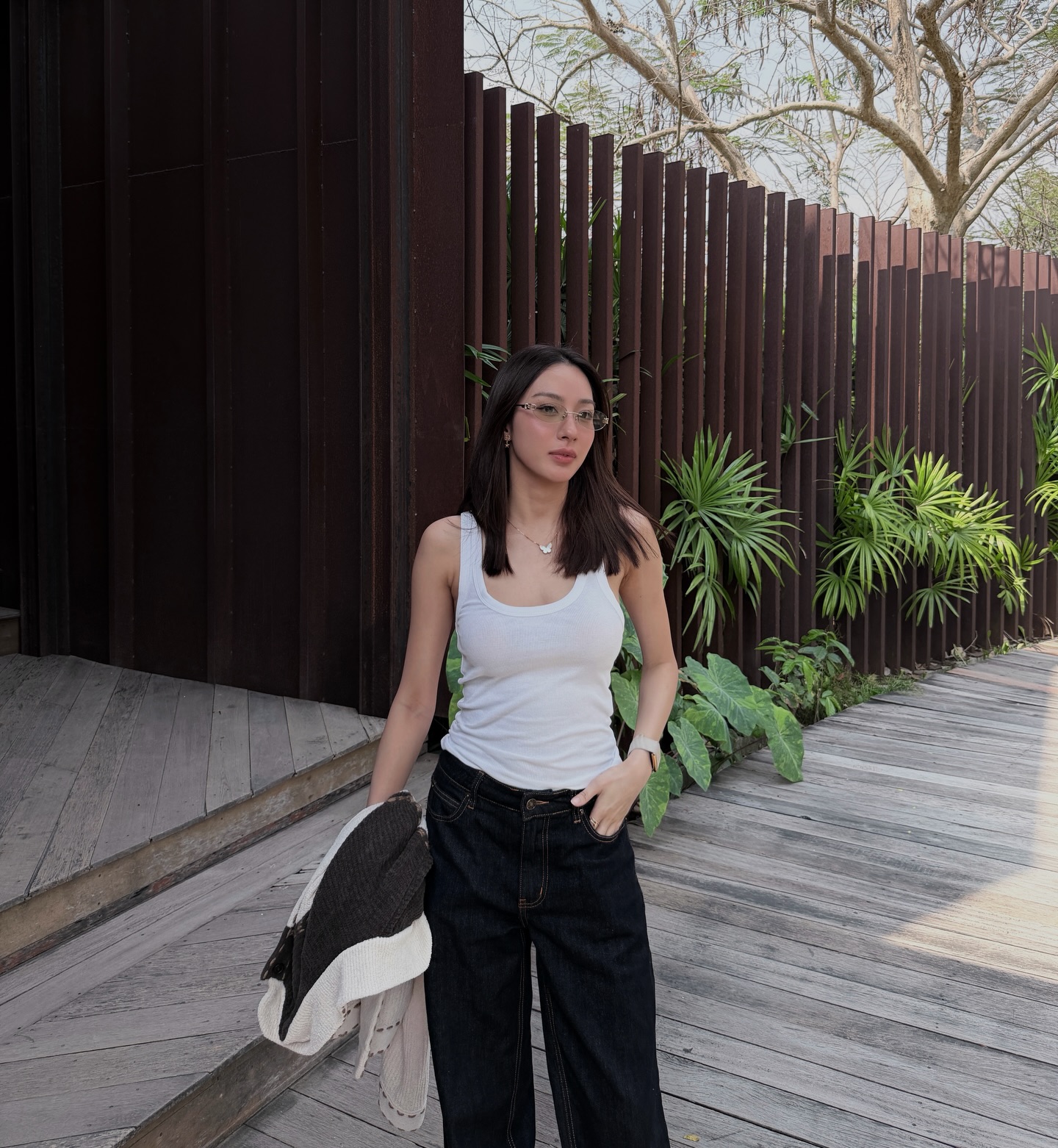 เอนจอย - ธิดารัตน์ ปรือทอง