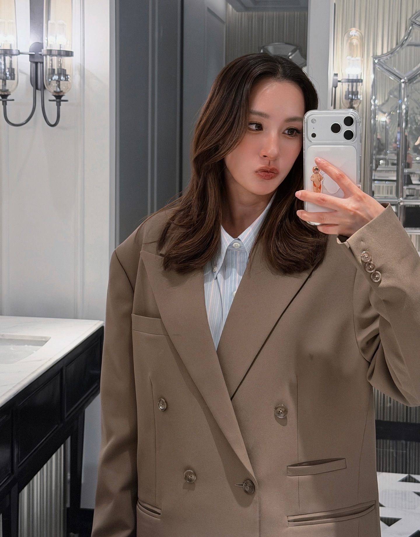 เอนจอย - ธิดารัตน์ ปรือทอง