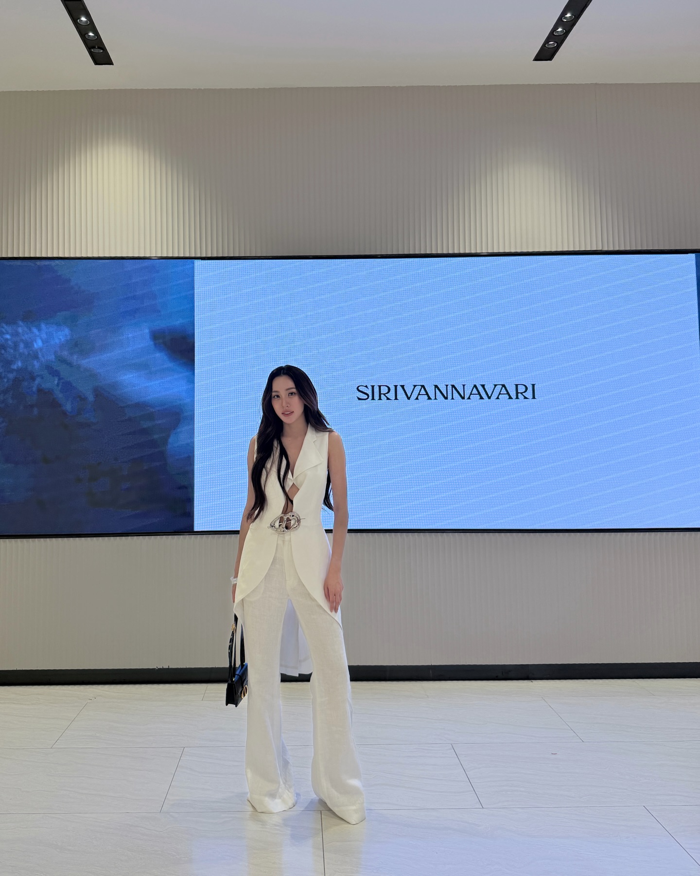 เอนจอย - ธิดารัตน์ ปรือทอง