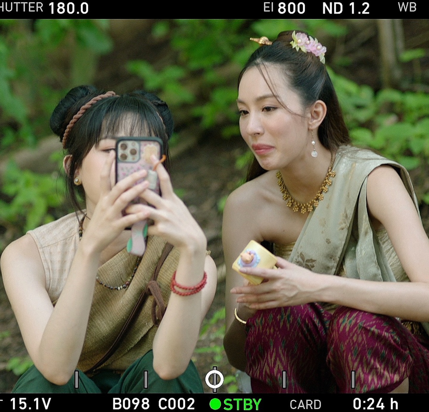 เอนจอย - ธิดารัตน์ ปรือทอง