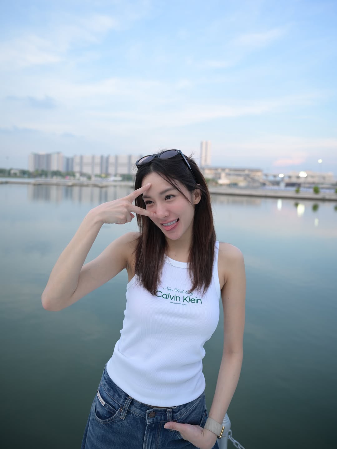 เอนจอย - ธิดารัตน์ ปรือทอง