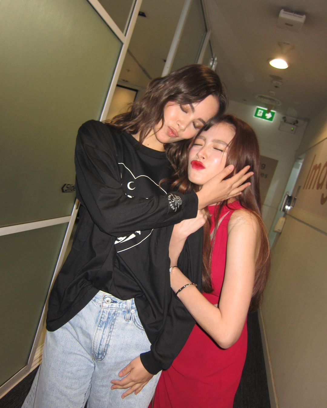 ใบเฟิร์น - พิมพ์ชนก ลือวิเศษไพบูลย์