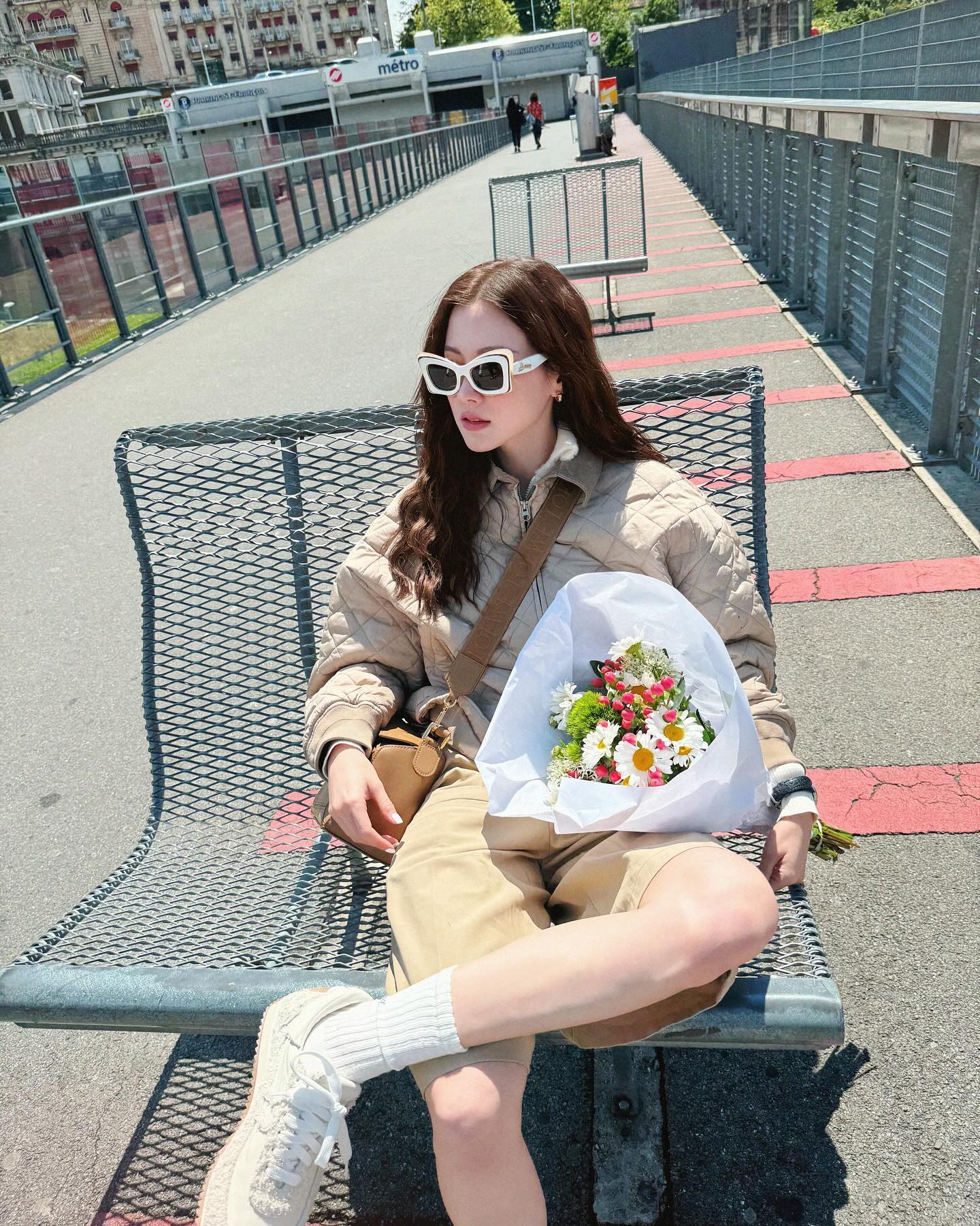 ใบเฟิร์น - พิมพ์ชนก ลือวิเศษไพบูลย์