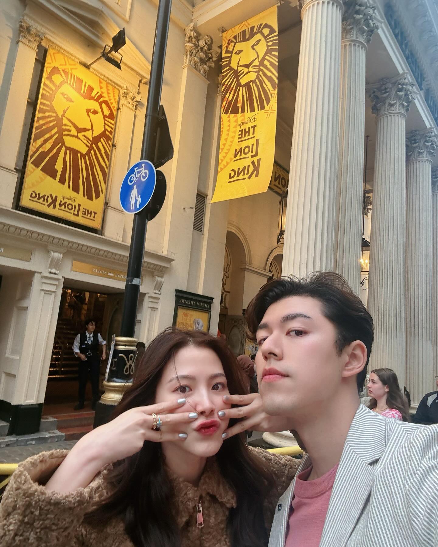 ใบเฟิร์น - พิมพ์ชนก ลือวิเศษไพบูลย์