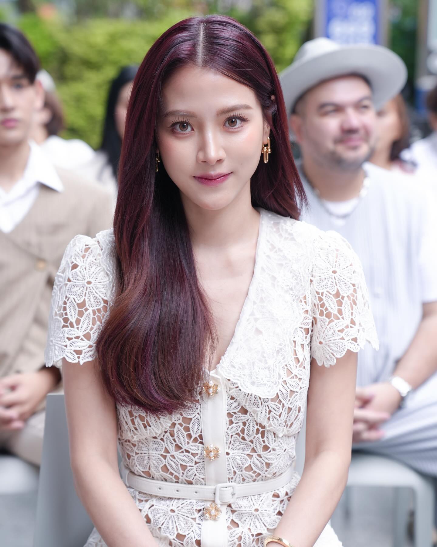 ใบเฟิร์น - พิมพ์ชนก ลือวิเศษไพบูลย์