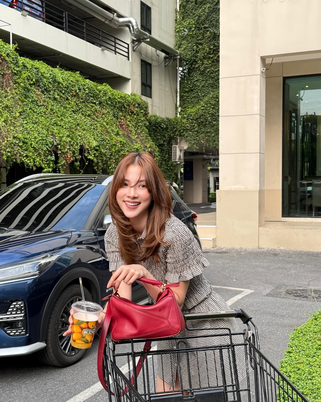ใบเฟิร์น - พิมพ์ชนก ลือวิเศษไพบูลย์
