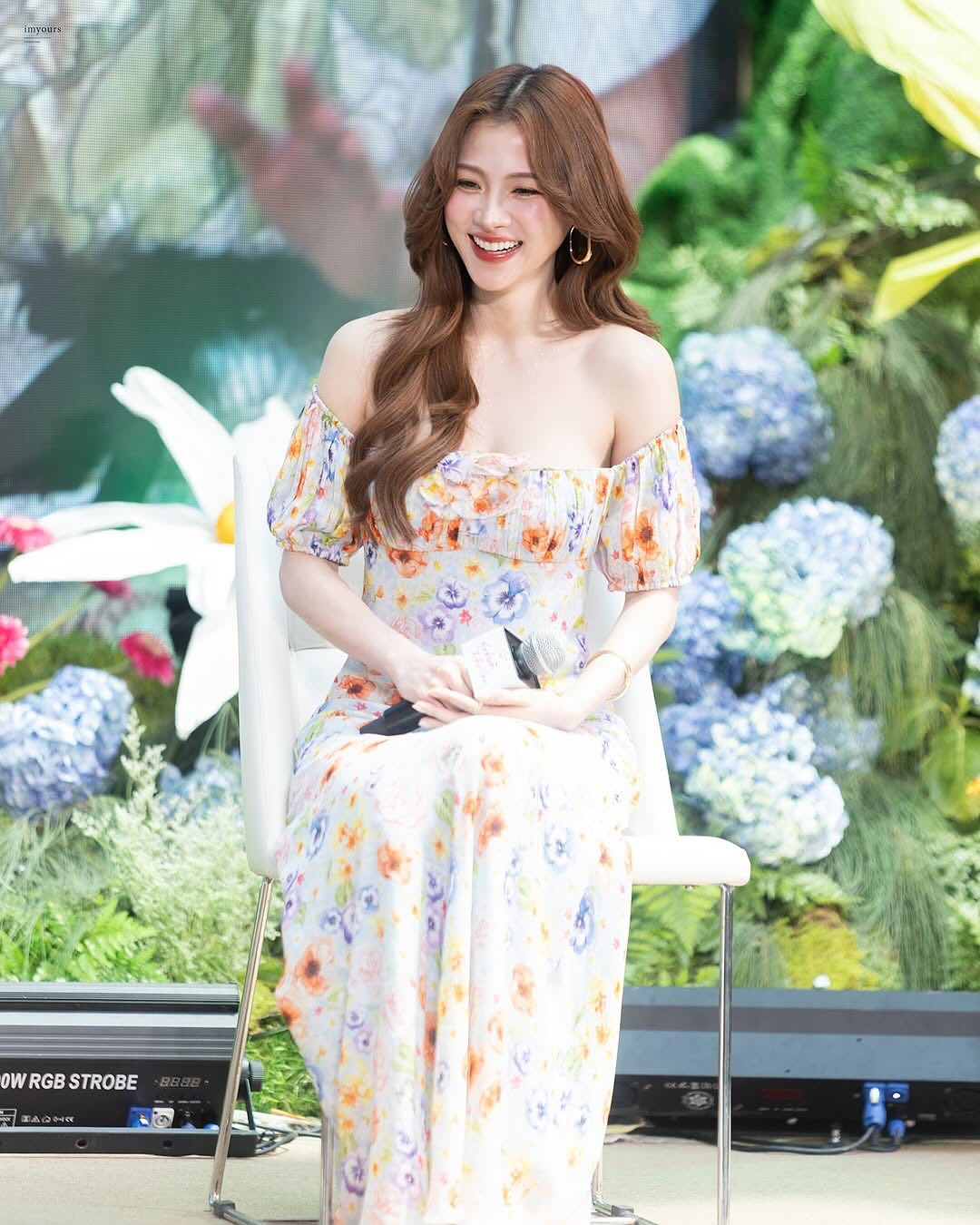 ใบเฟิร์น - พิมพ์ชนก ลือวิเศษไพบูลย์