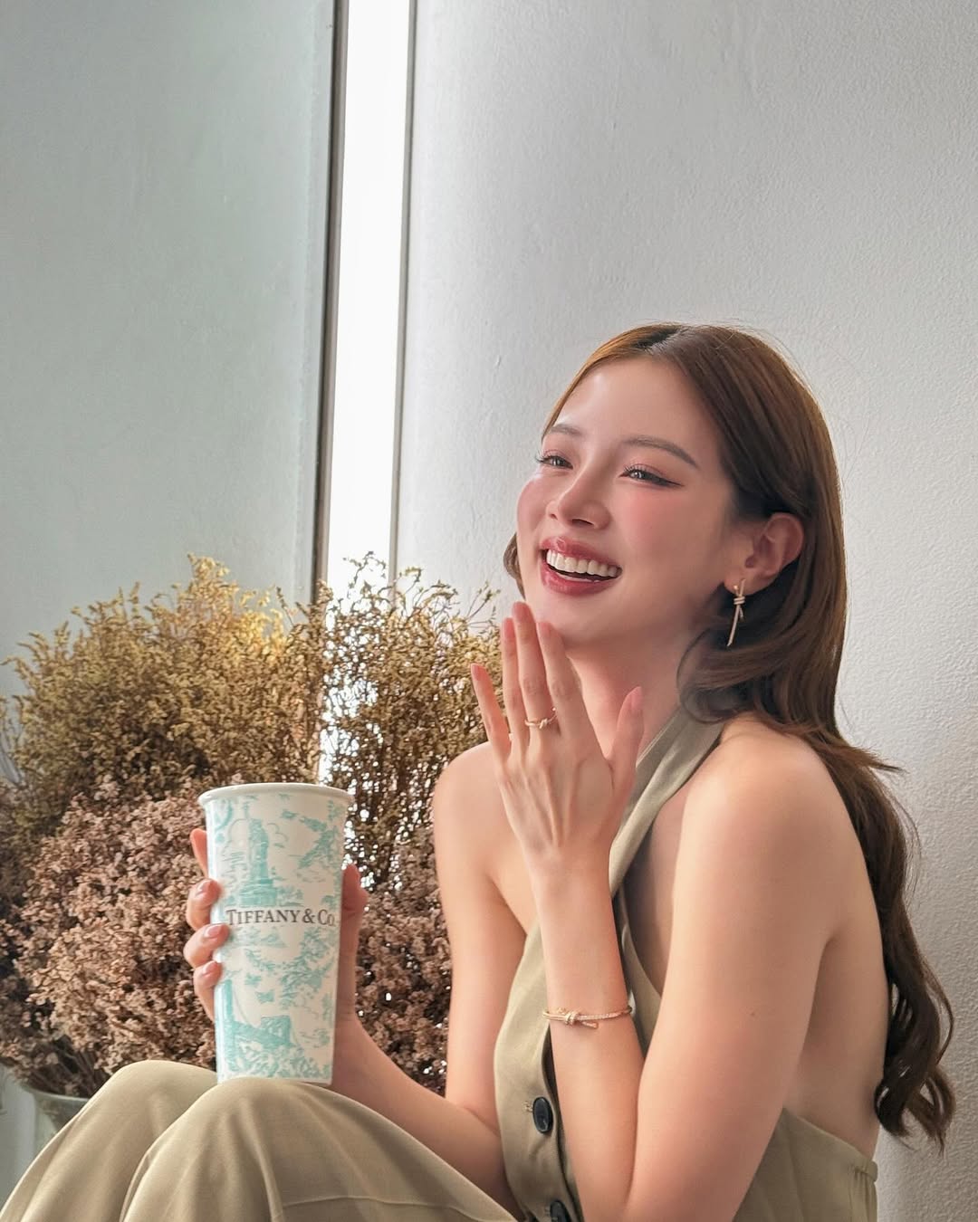 ใบเฟิร์น - พิมพ์ชนก ลือวิเศษไพบูลย์