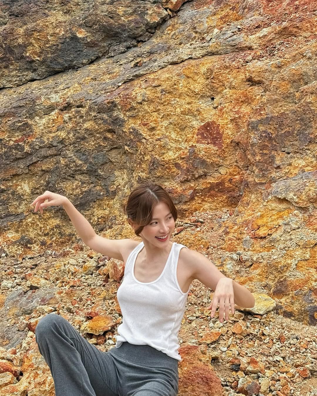 ใบเฟิร์น - พิมพ์ชนก ลือวิเศษไพบูลย์