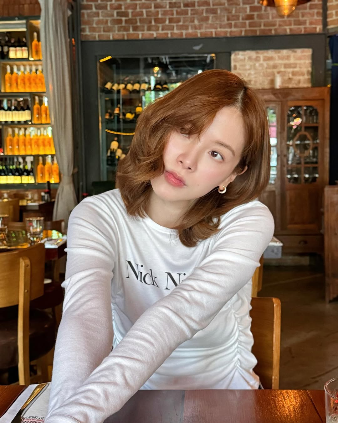 ใบเฟิร์น - พิมพ์ชนก ลือวิเศษไพบูลย์