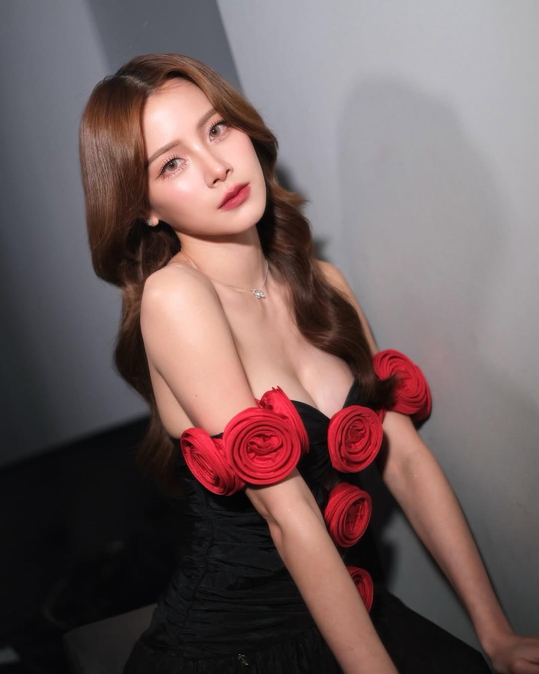 ใบเฟิร์น - พิมพ์ชนก ลือวิเศษไพบูลย์