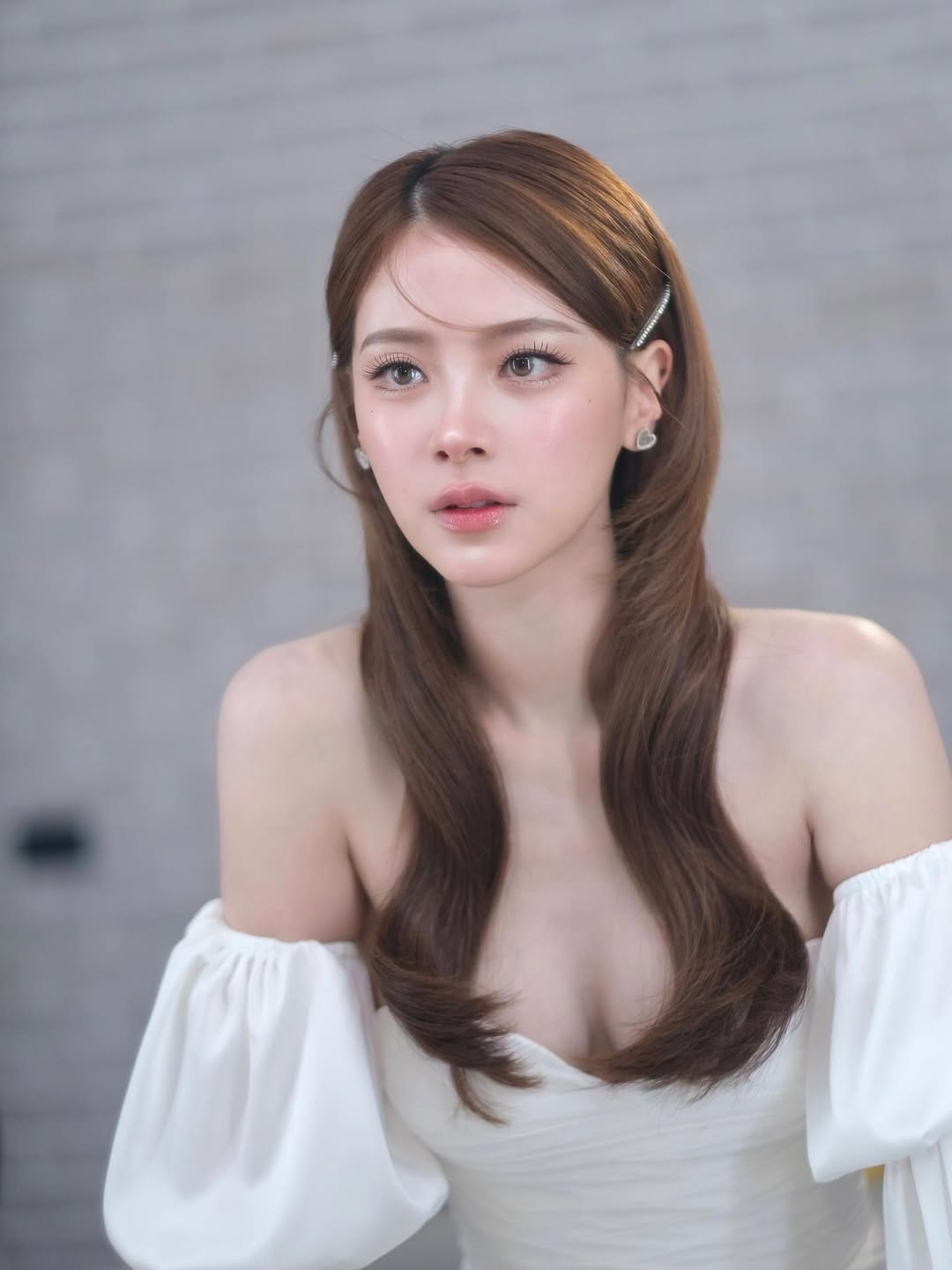 ใบเฟิร์น - พิมพ์ชนก ลือวิเศษไพบูลย์
