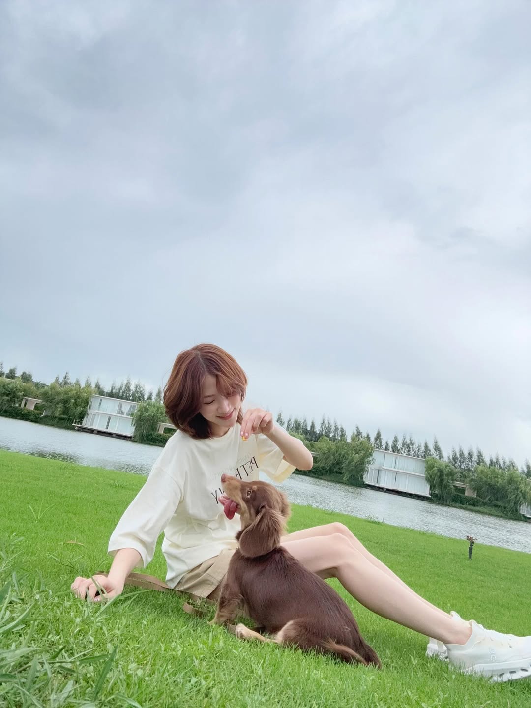 ใบเฟิร์น - พิมพ์ชนก ลือวิเศษไพบูลย์