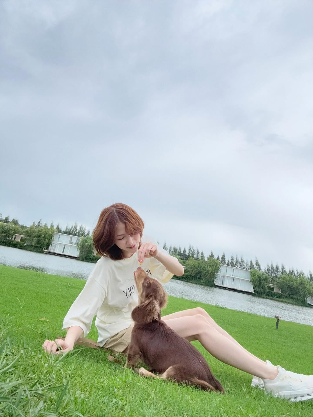 ใบเฟิร์น - พิมพ์ชนก ลือวิเศษไพบูลย์