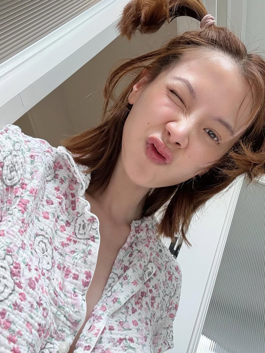ใบเฟิร์น - พิมพ์ชนก ลือวิเศษไพบูลย์