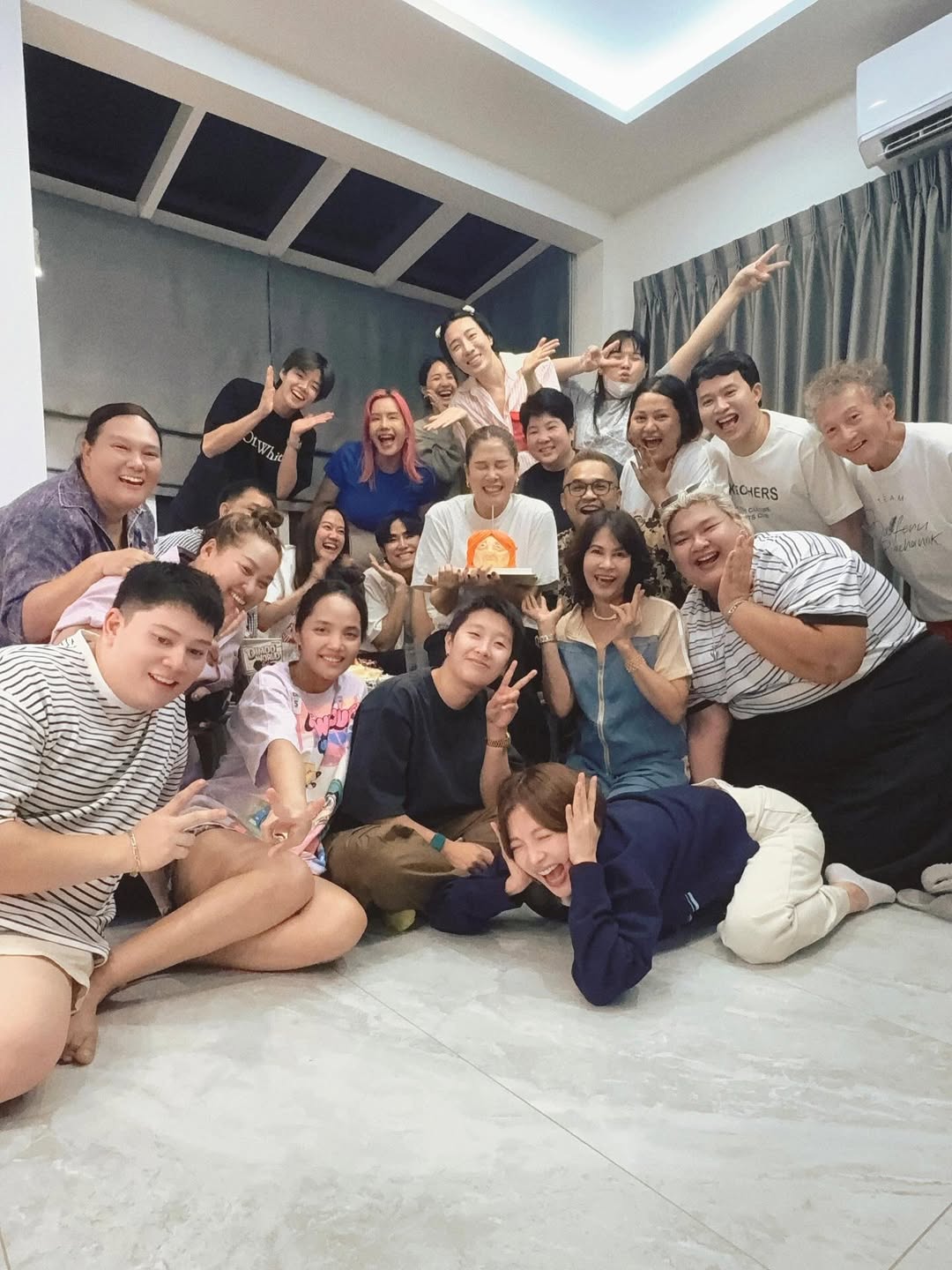 ใบเฟิร์น - พิมพ์ชนก ลือวิเศษไพบูลย์