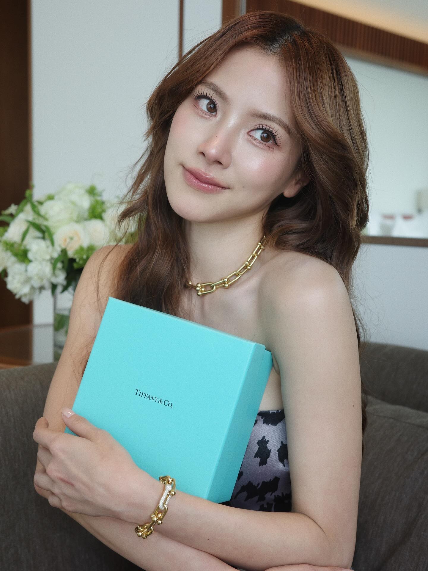 ใบเฟิร์น - พิมพ์ชนก ลือวิเศษไพบูลย์