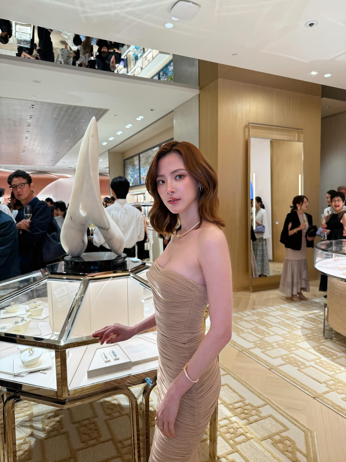 ใบเฟิร์น - พิมพ์ชนก ลือวิเศษไพบูลย์