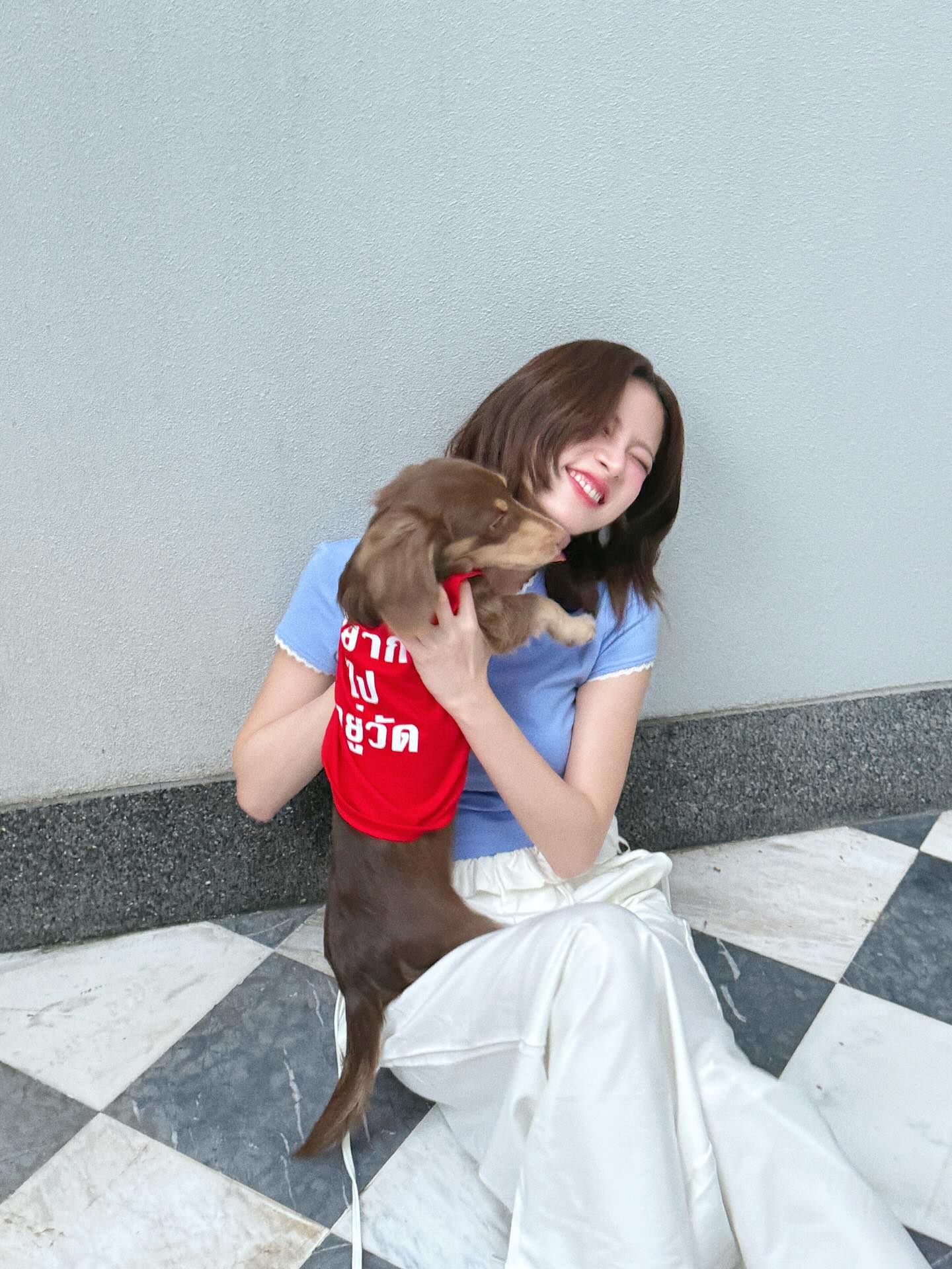 ใบเฟิร์น - พิมพ์ชนก ลือวิเศษไพบูลย์