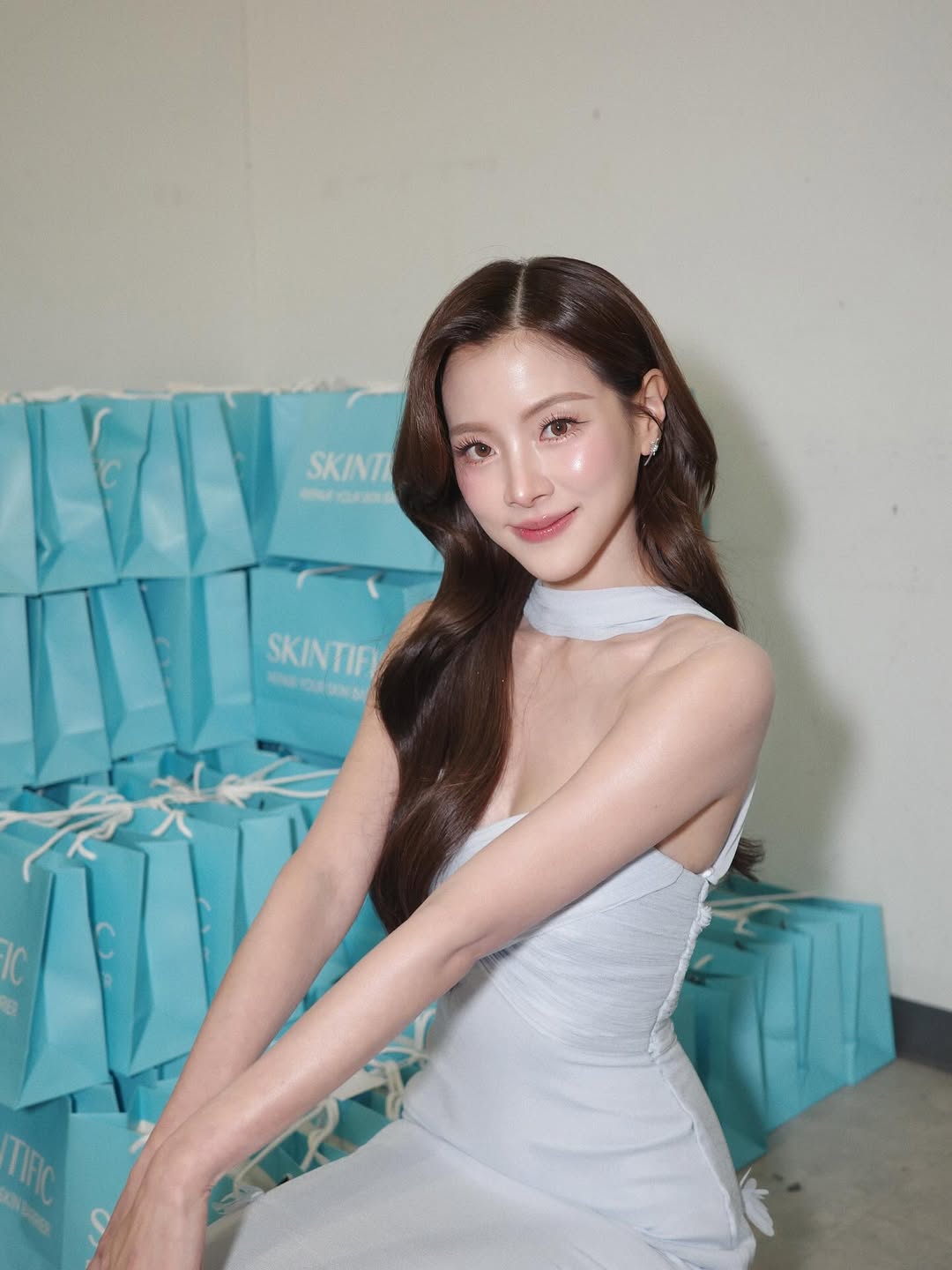 ใบเฟิร์น - พิมพ์ชนก ลือวิเศษไพบูลย์