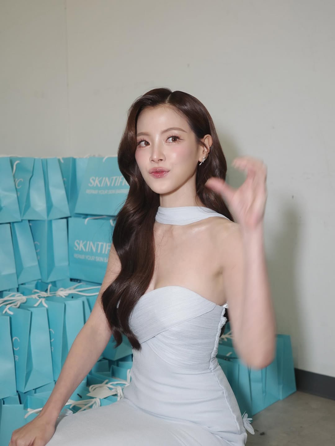 ใบเฟิร์น - พิมพ์ชนก ลือวิเศษไพบูลย์