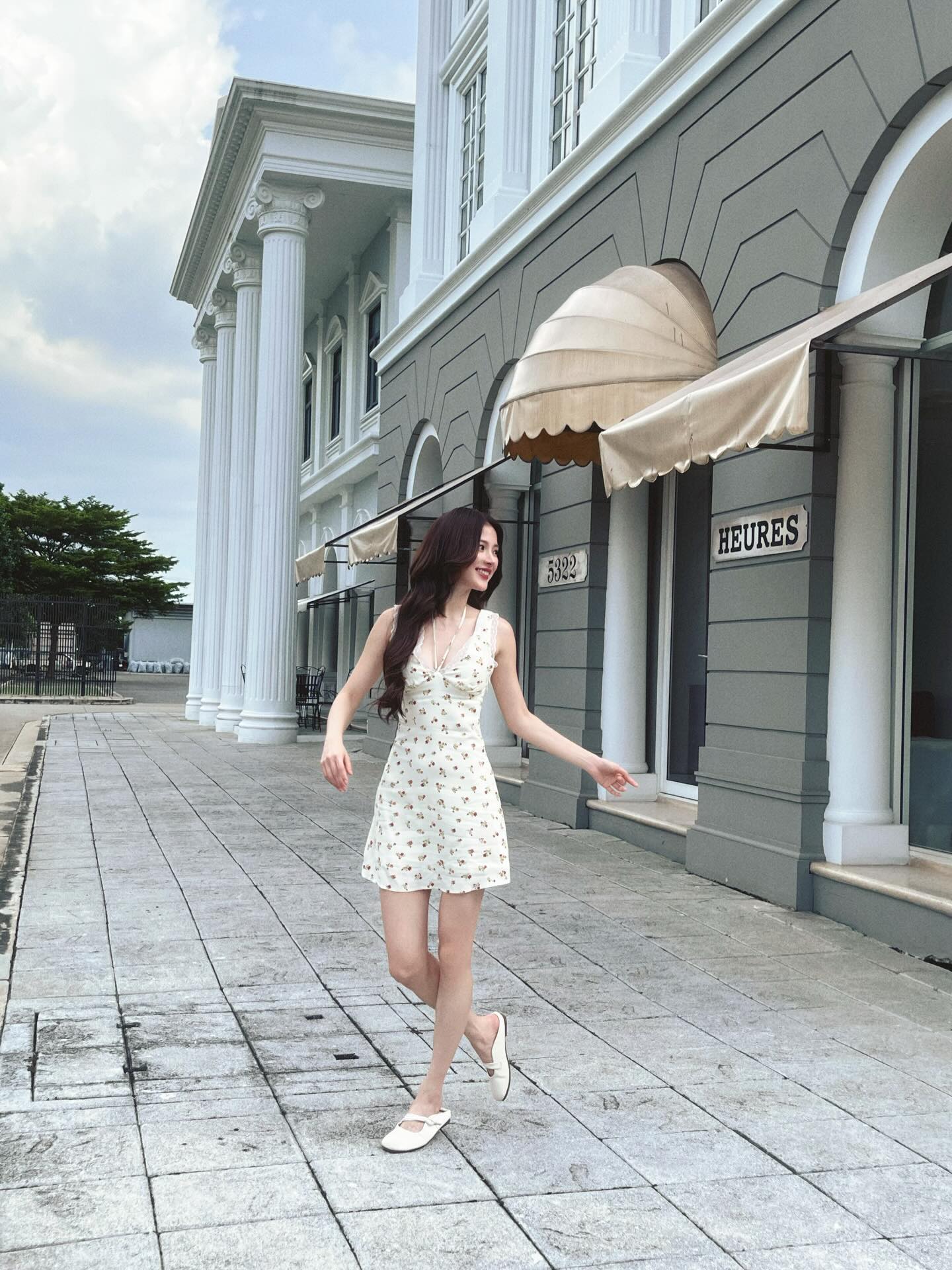 ใบเฟิร์น - พิมพ์ชนก ลือวิเศษไพบูลย์
