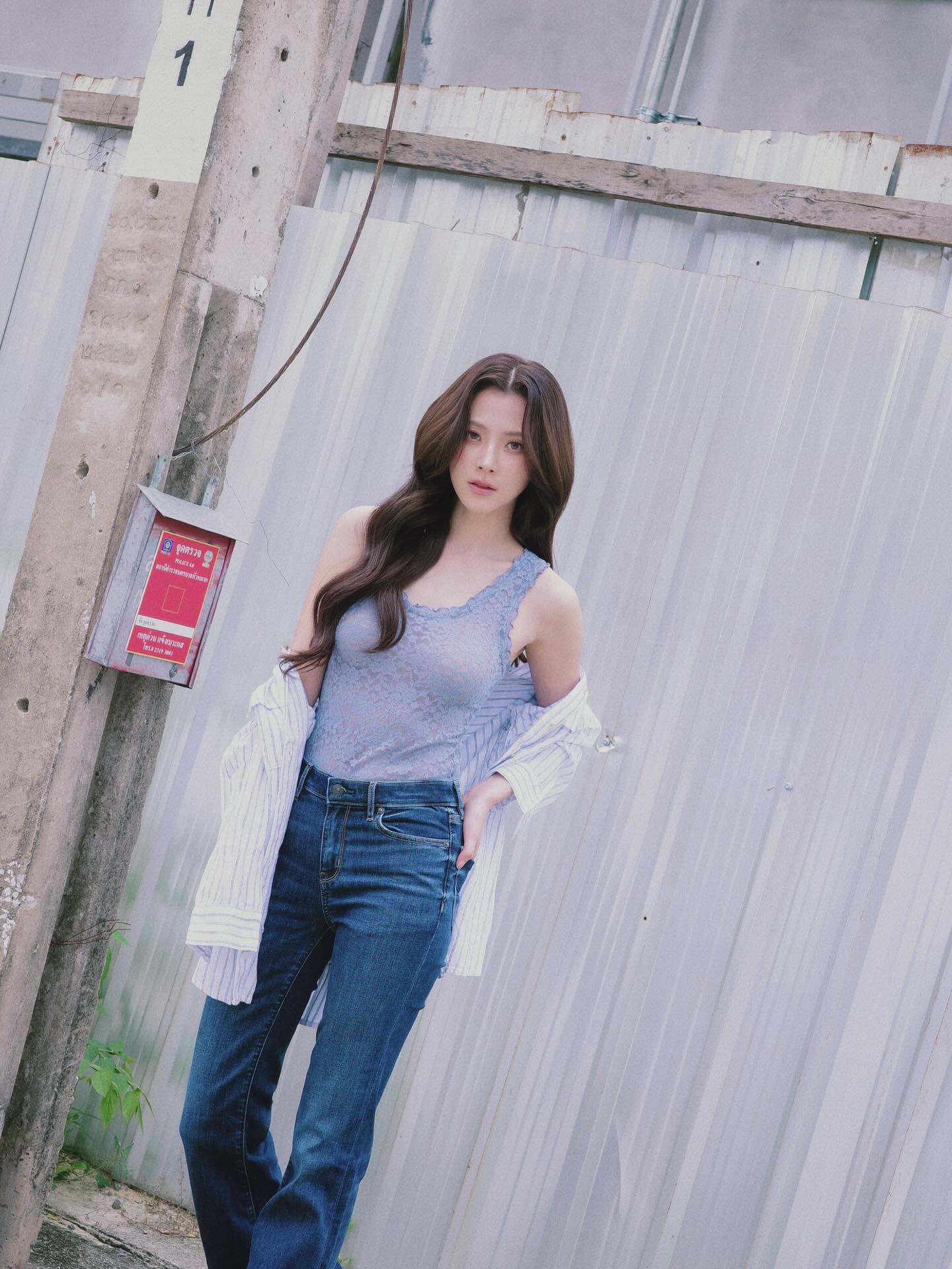 ใบเฟิร์น - พิมพ์ชนก ลือวิเศษไพบูลย์