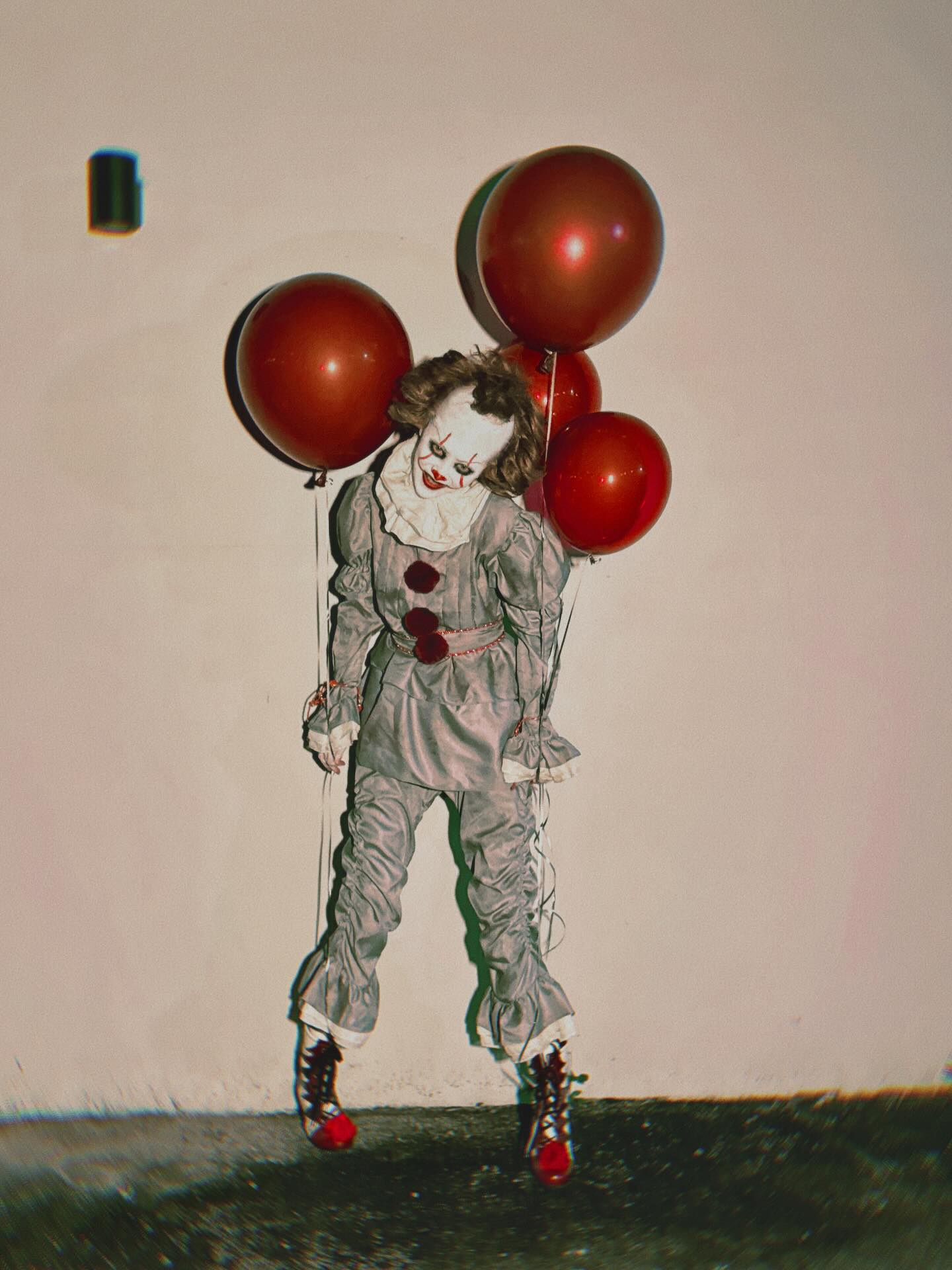 ใบเฟิร์น - พิมพ์ชนก ลือวิเศษไพบูลย์