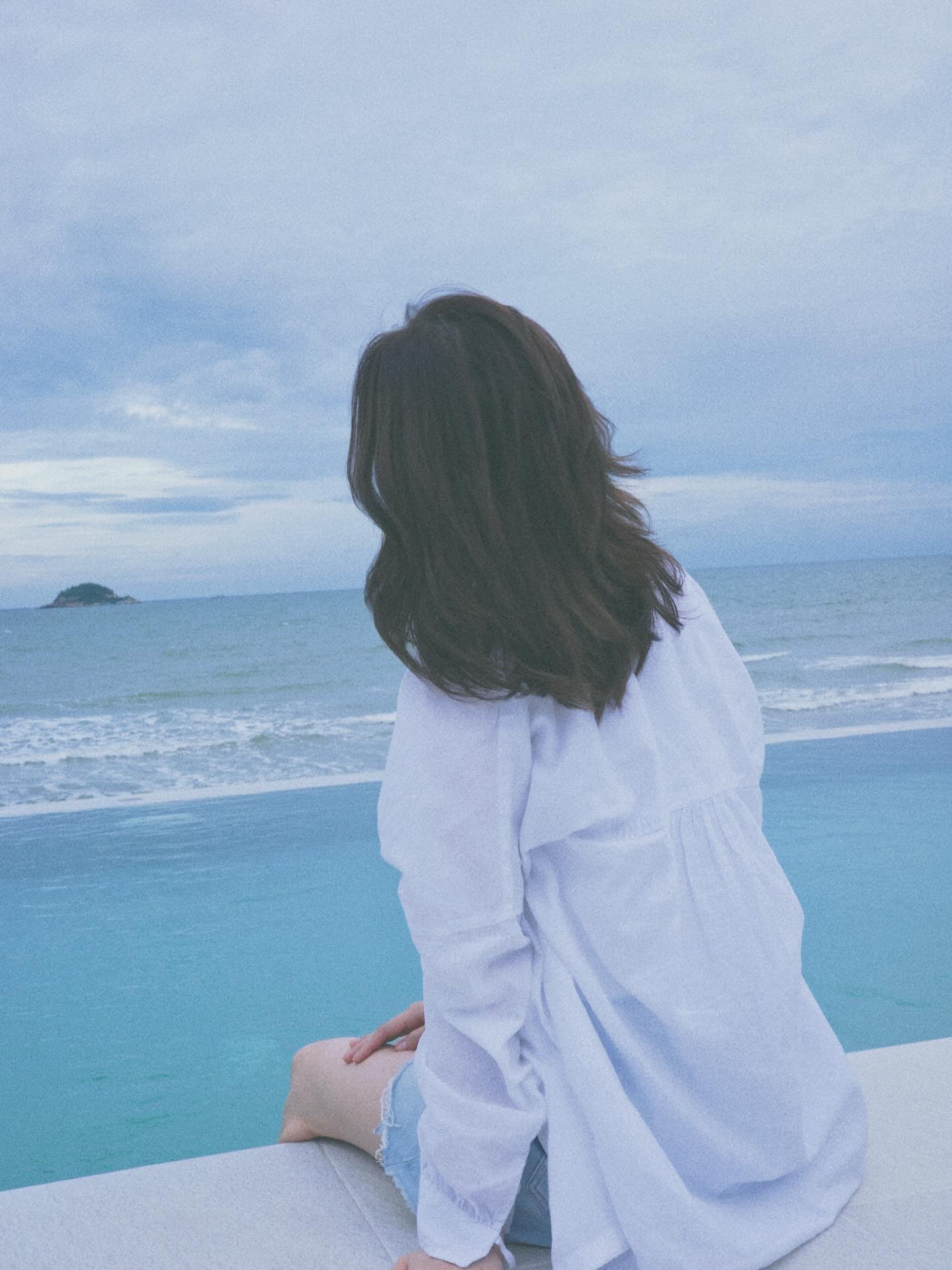 ใบเฟิร์น - พิมพ์ชนก ลือวิเศษไพบูลย์