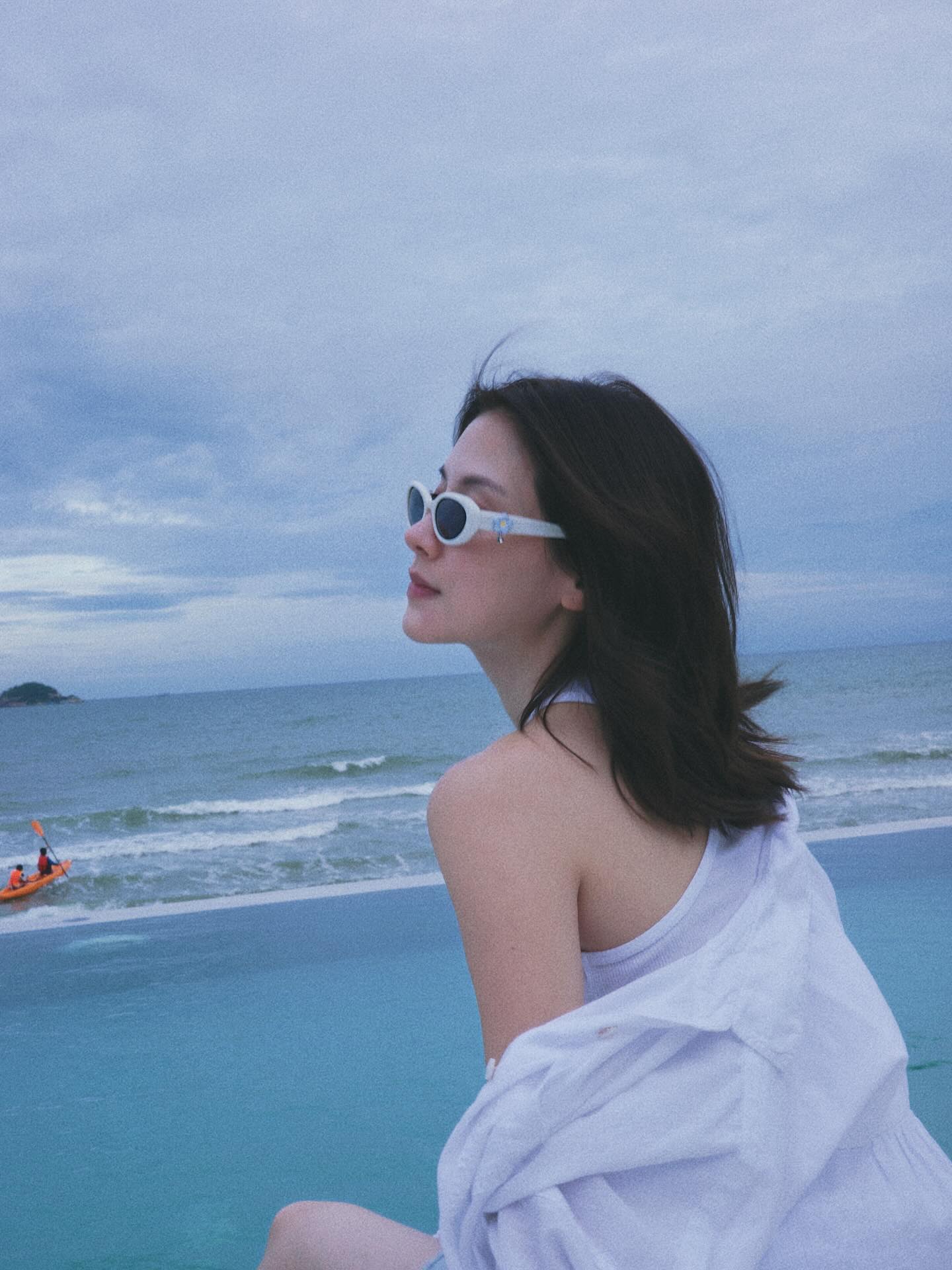 ใบเฟิร์น - พิมพ์ชนก ลือวิเศษไพบูลย์