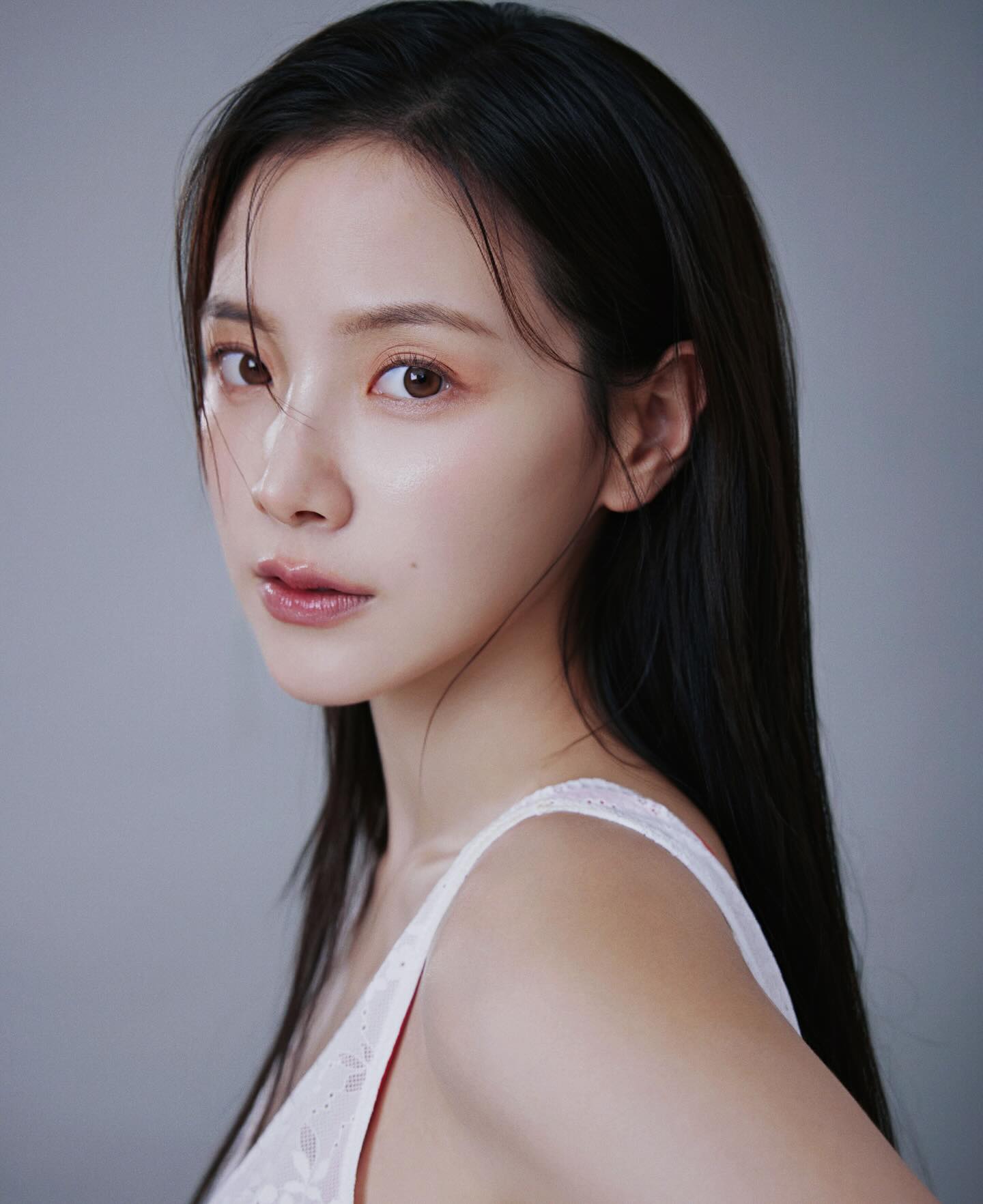 ใบเฟิร์น - พิมพ์ชนก ลือวิเศษไพบูลย์