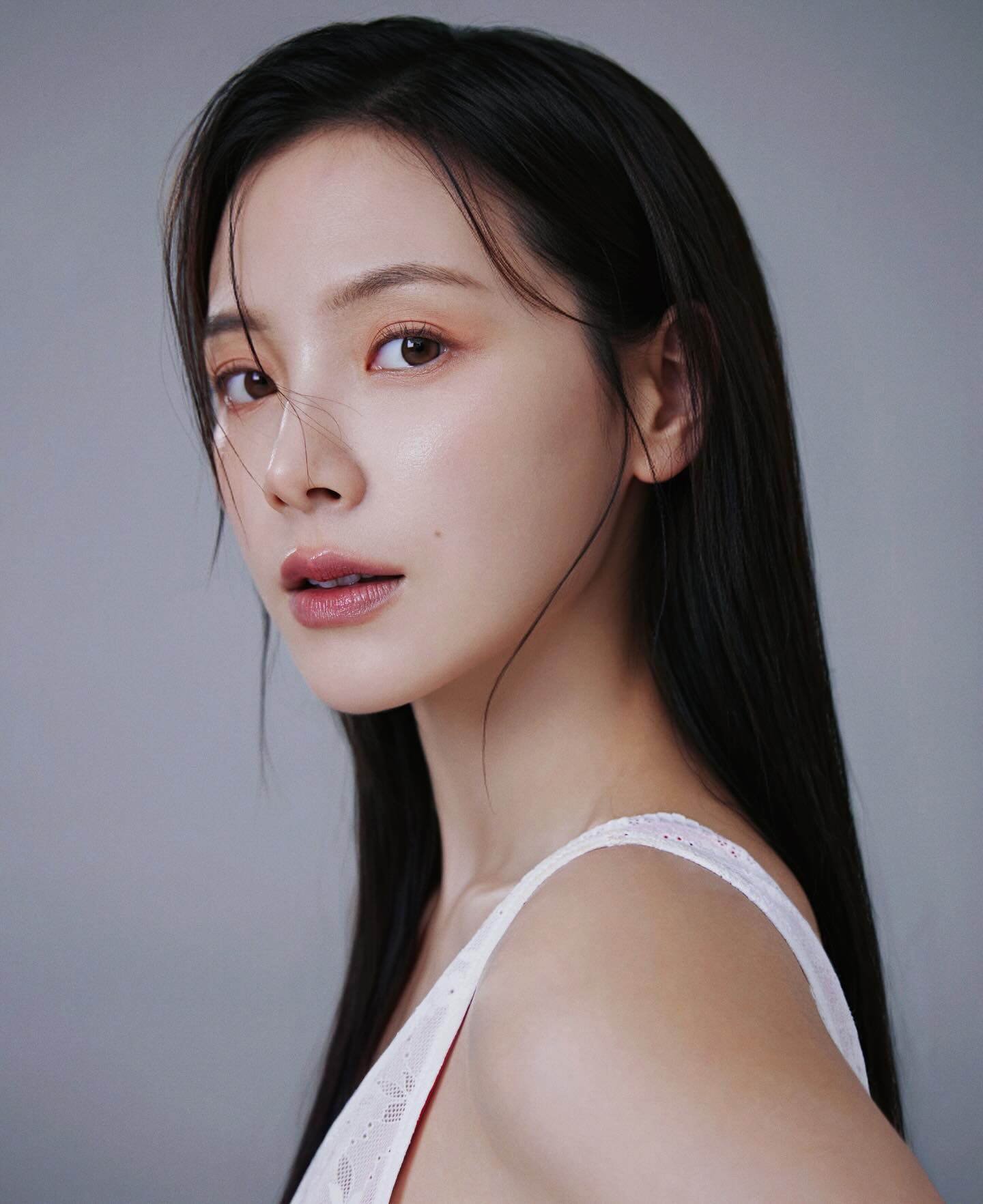 ใบเฟิร์น - พิมพ์ชนก ลือวิเศษไพบูลย์