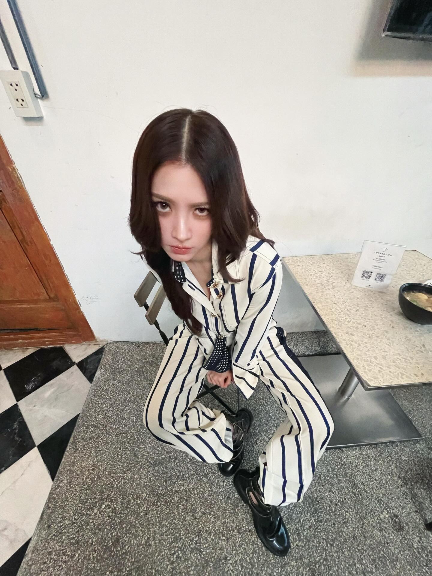 ใบเฟิร์น - พิมพ์ชนก ลือวิเศษไพบูลย์