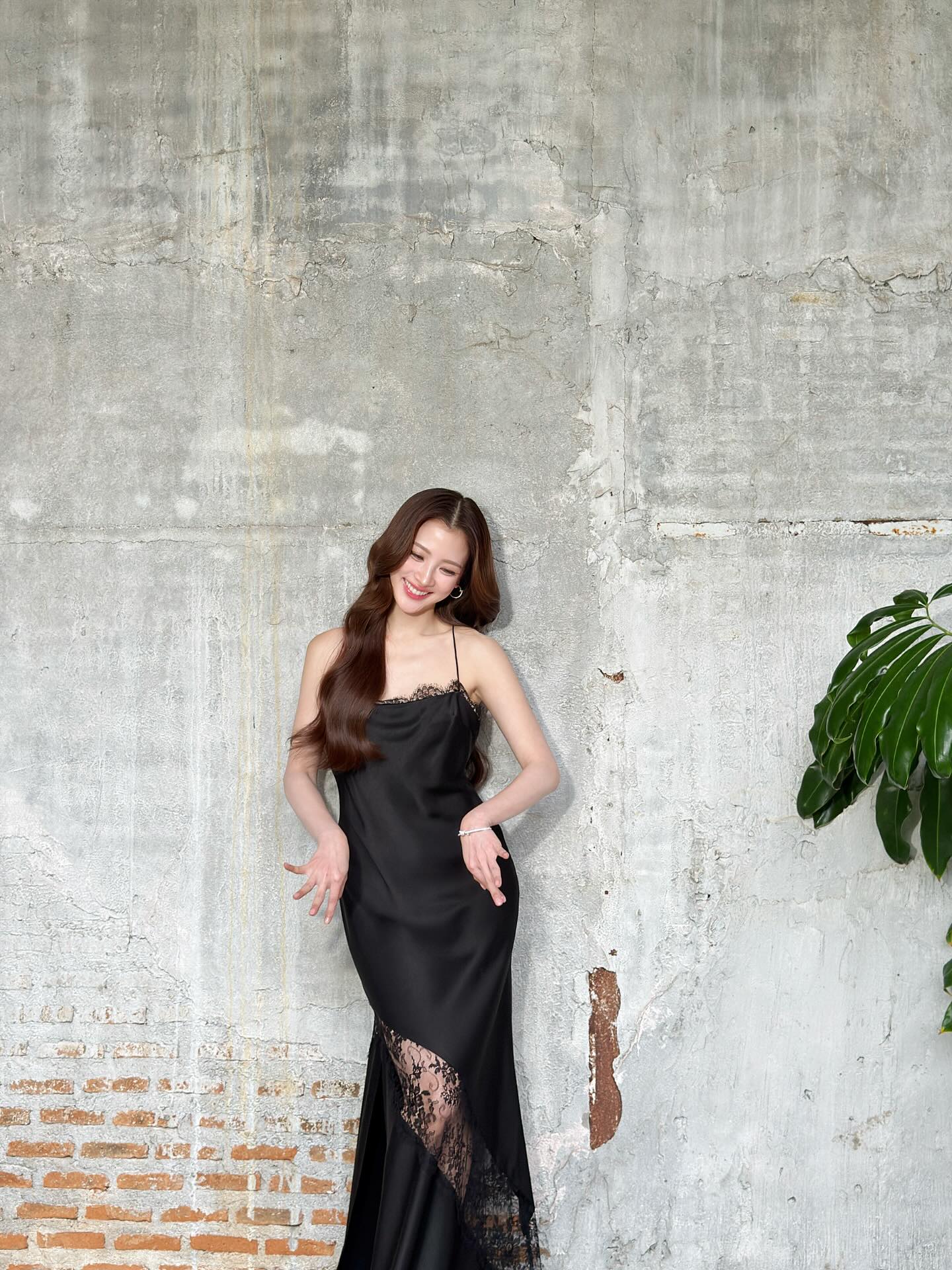 ใบเฟิร์น - พิมพ์ชนก ลือวิเศษไพบูลย์