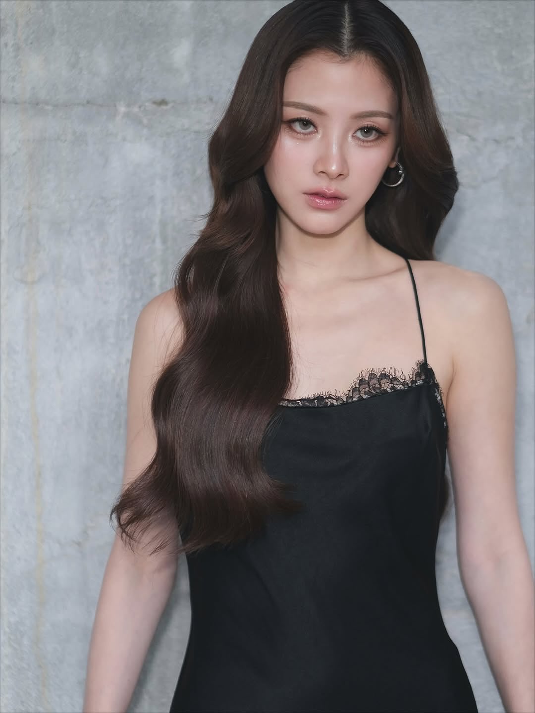 ใบเฟิร์น - พิมพ์ชนก ลือวิเศษไพบูลย์