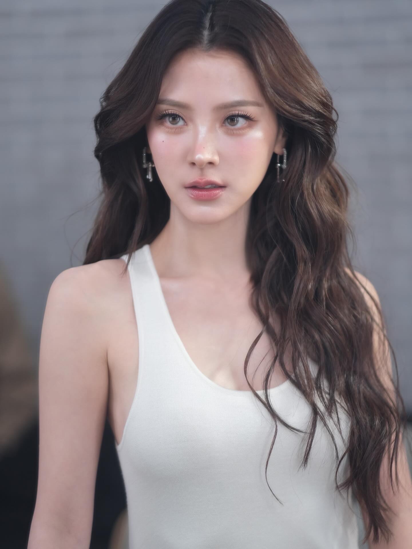 ใบเฟิร์น - พิมพ์ชนก ลือวิเศษไพบูลย์