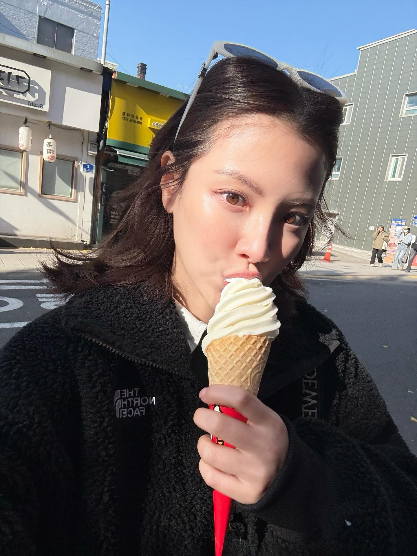 ใบเฟิร์น - พิมพ์ชนก ลือวิเศษไพบูลย์