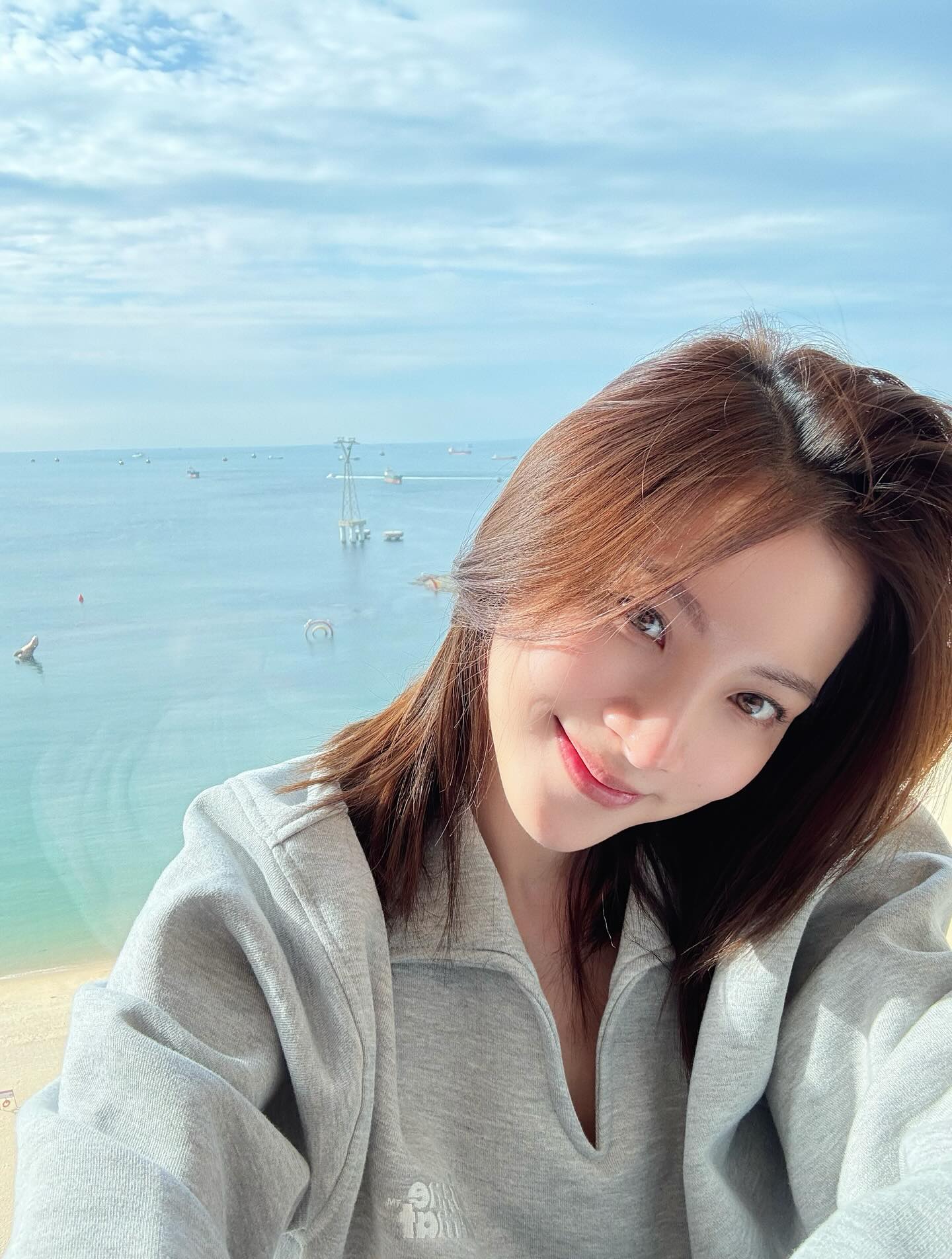 ใบเฟิร์น - พิมพ์ชนก ลือวิเศษไพบูลย์