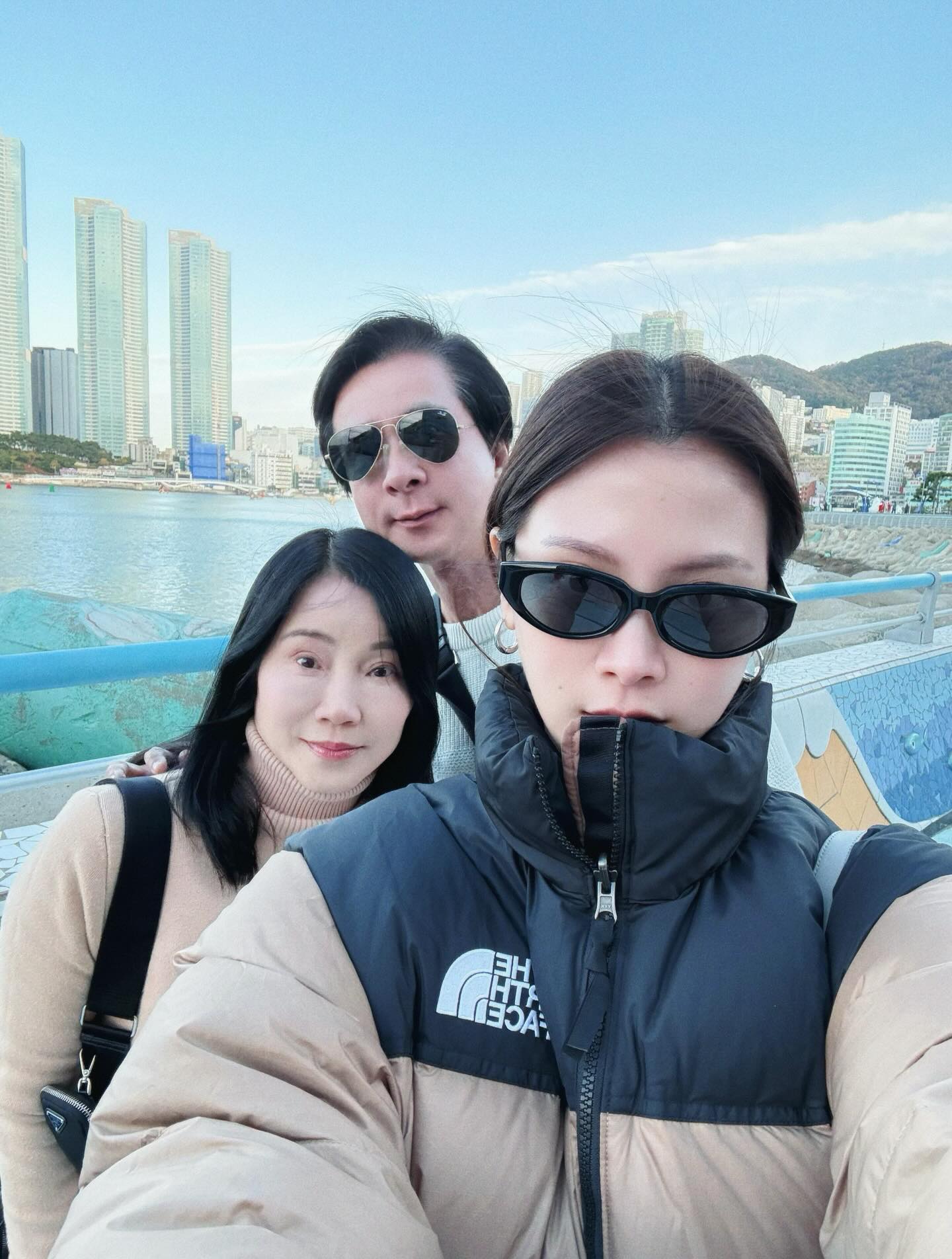 ใบเฟิร์น - พิมพ์ชนก ลือวิเศษไพบูลย์