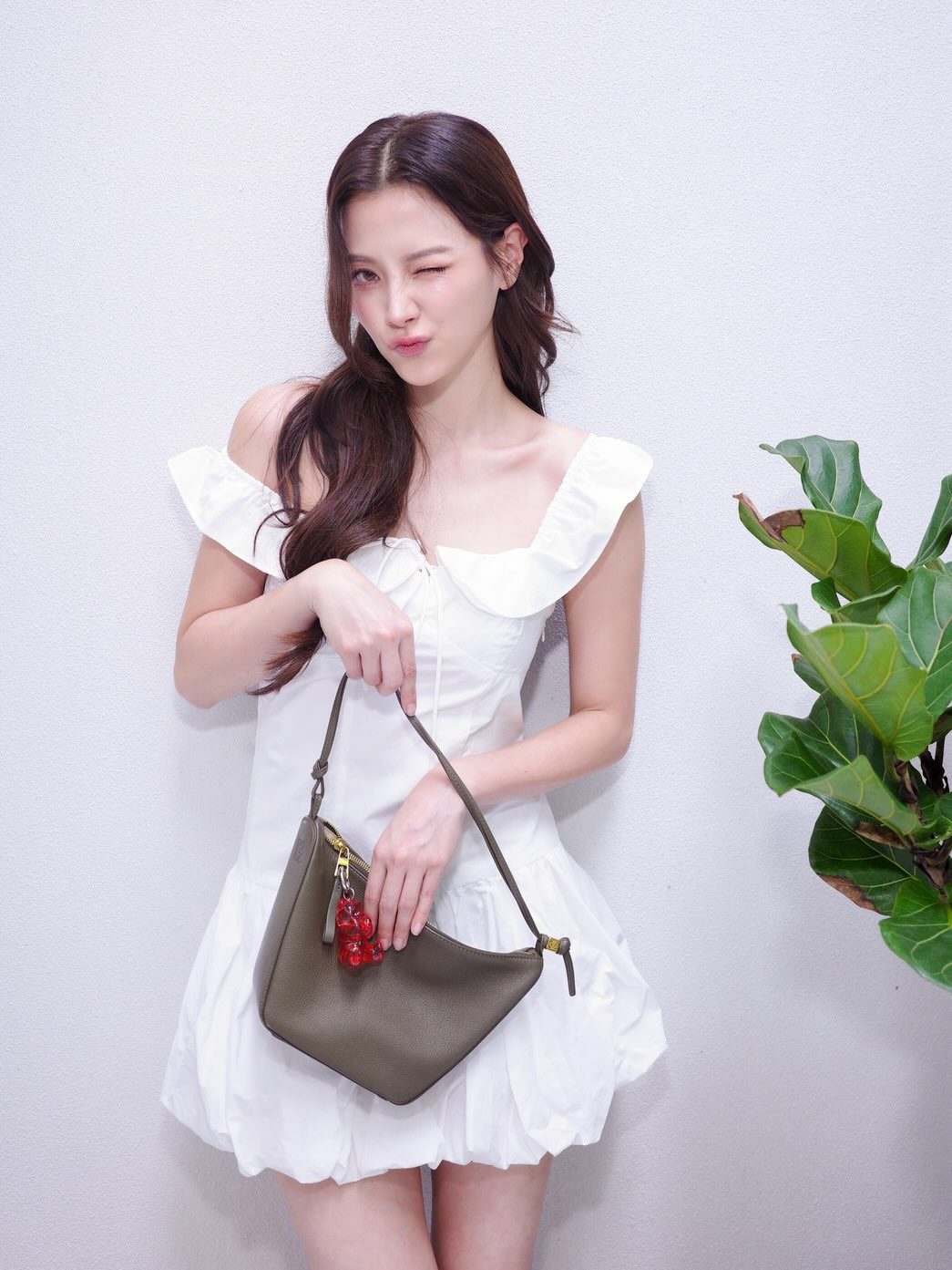 ใบเฟิร์น - พิมพ์ชนก ลือวิเศษไพบูลย์