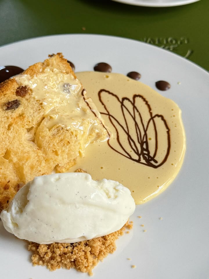 ใบเฟิร์น - พิมพ์ชนก ลือวิเศษไพบูลย์