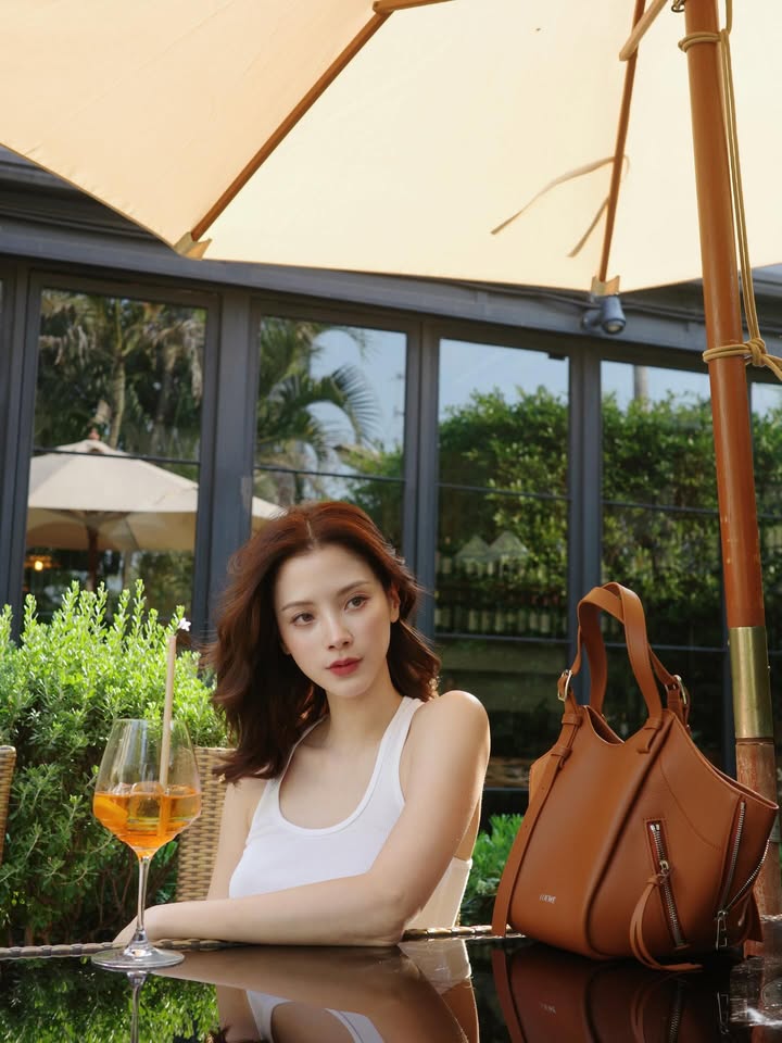 ใบเฟิร์น - พิมพ์ชนก ลือวิเศษไพบูลย์