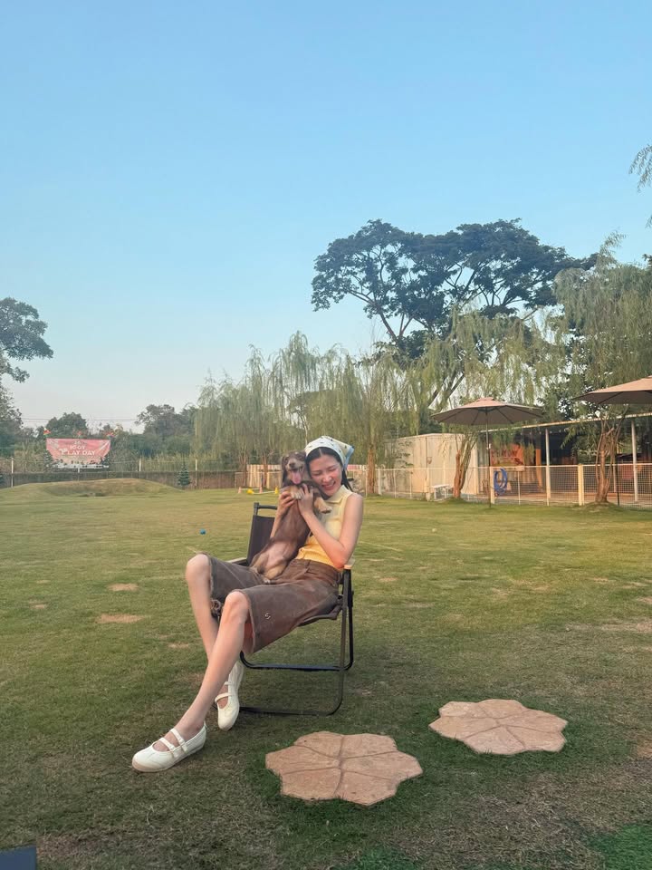 ใบเฟิร์น - พิมพ์ชนก ลือวิเศษไพบูลย์