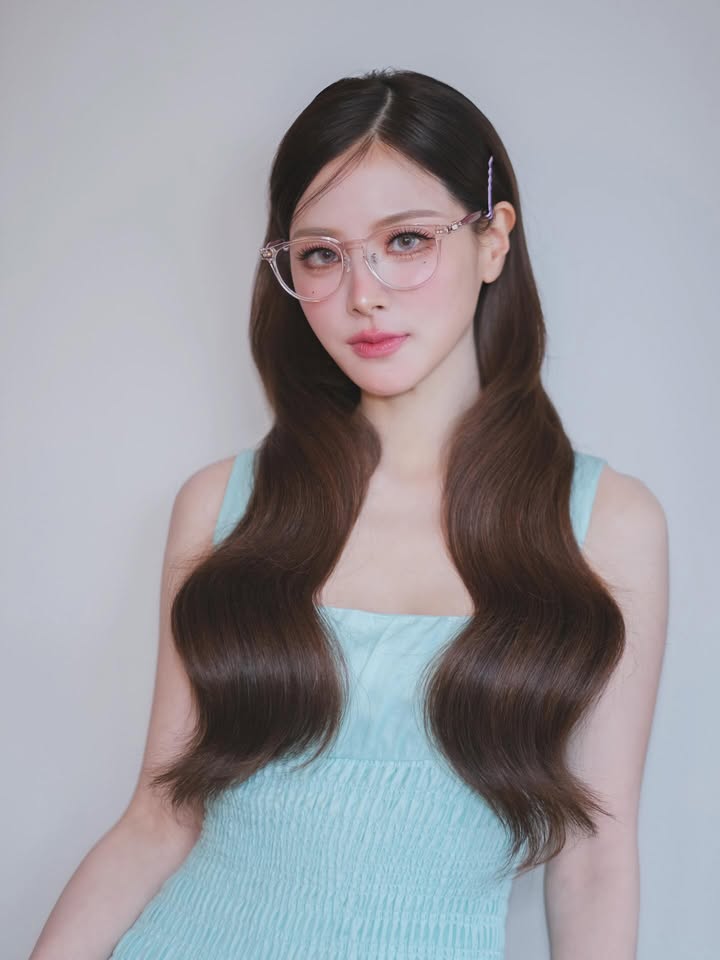 ใบเฟิร์น - พิมพ์ชนก ลือวิเศษไพบูลย์