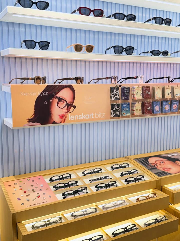 ใบเฟิร์น - พิมพ์ชนก ลือวิเศษไพบูลย์