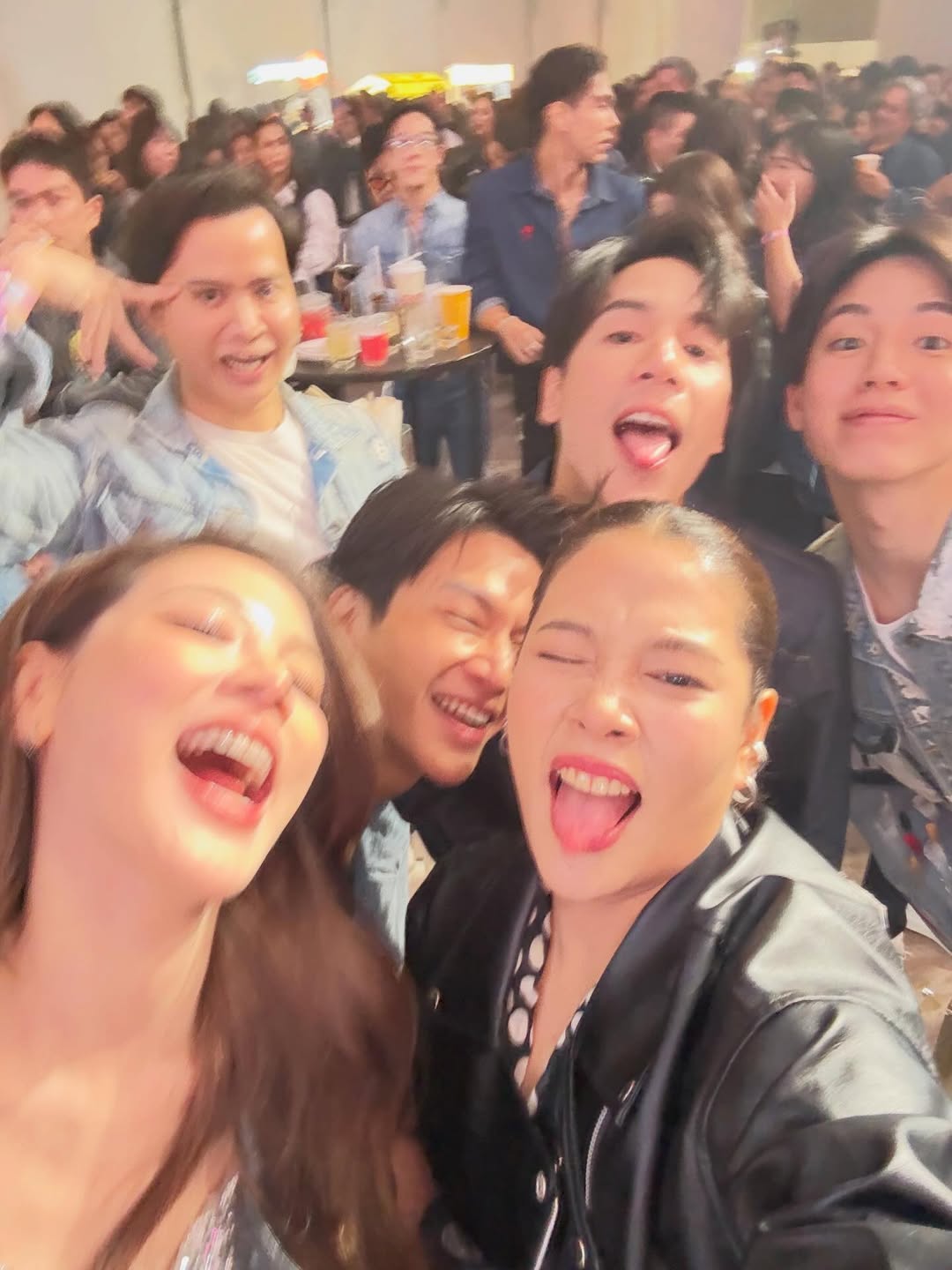 ใบเฟิร์น - พิมพ์ชนก ลือวิเศษไพบูลย์